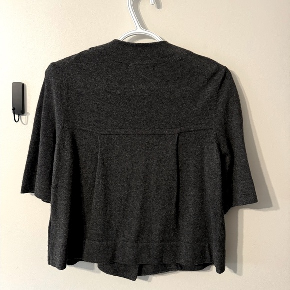 BR Crop Grey Sweater - Picture 4 of 4